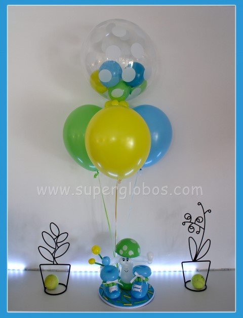 Figura hecha con distorsión y tejido de globos